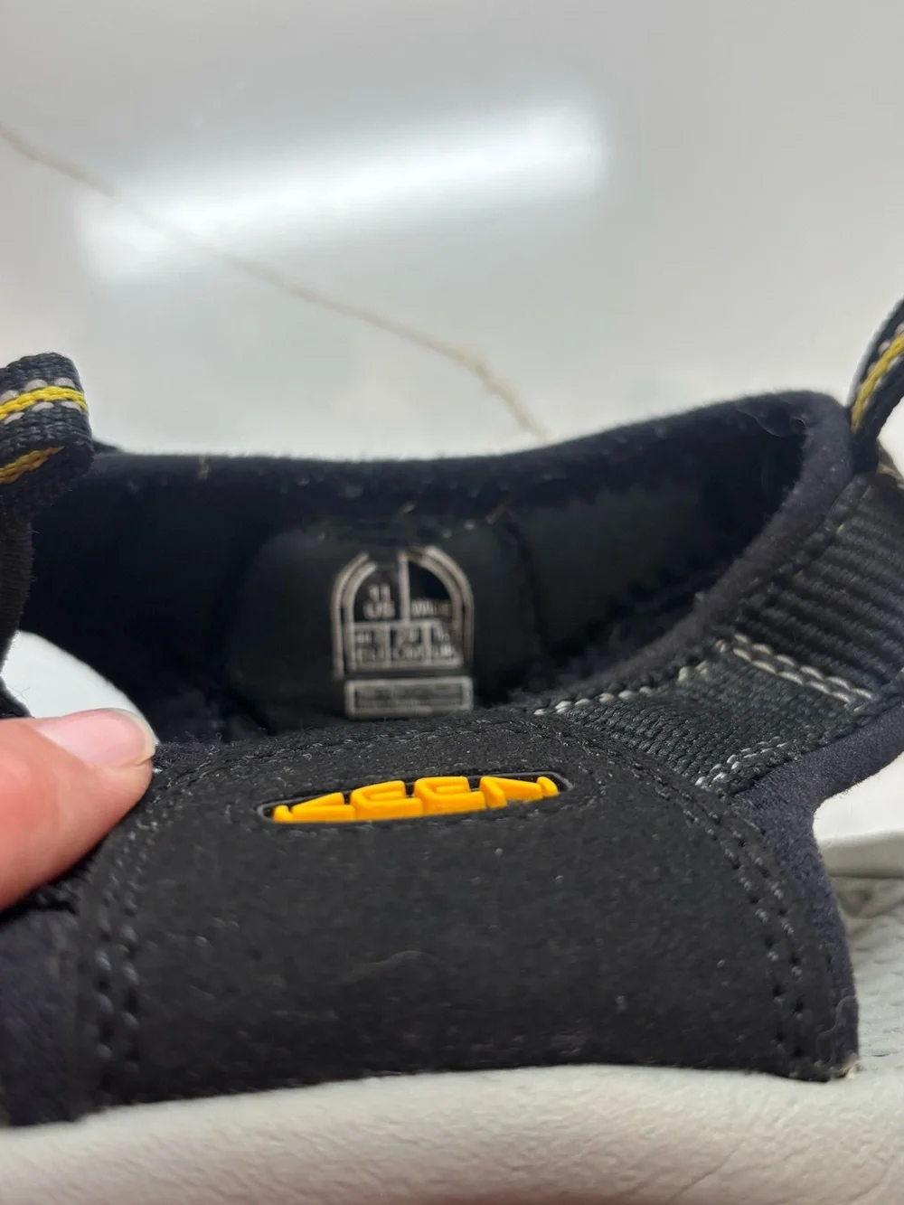 Men's Keen Newport H2 Size 11 Wide